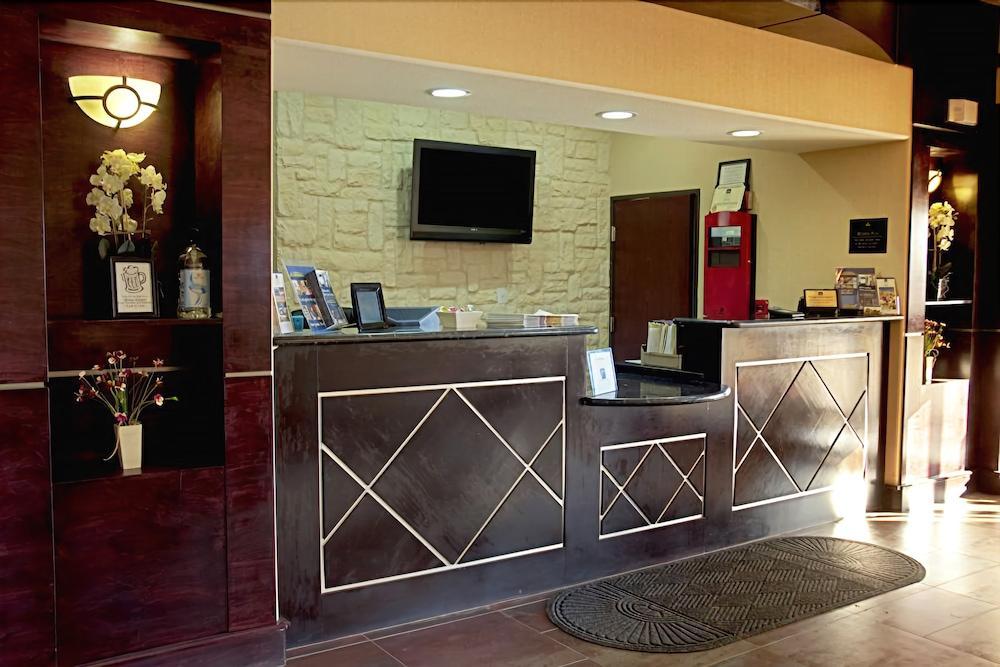 Best Western Bowie Inn & Suites Buitenkant foto