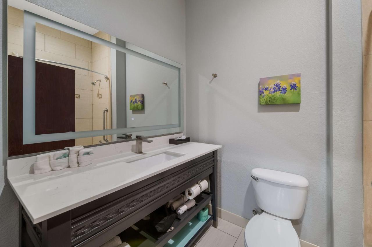 Best Western Bowie Inn & Suites Buitenkant foto