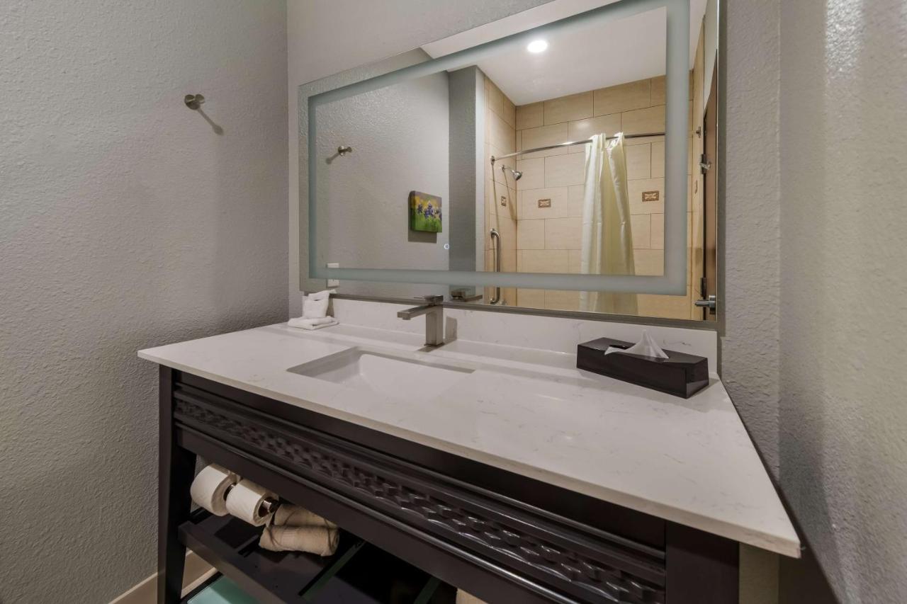Best Western Bowie Inn & Suites Buitenkant foto